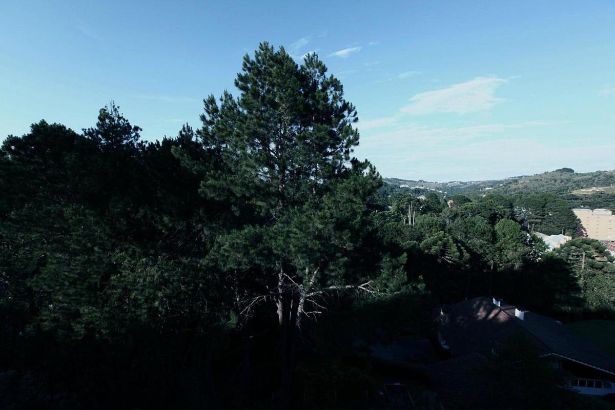 Pousada La Bas Campos do Jordão Buitenkant foto